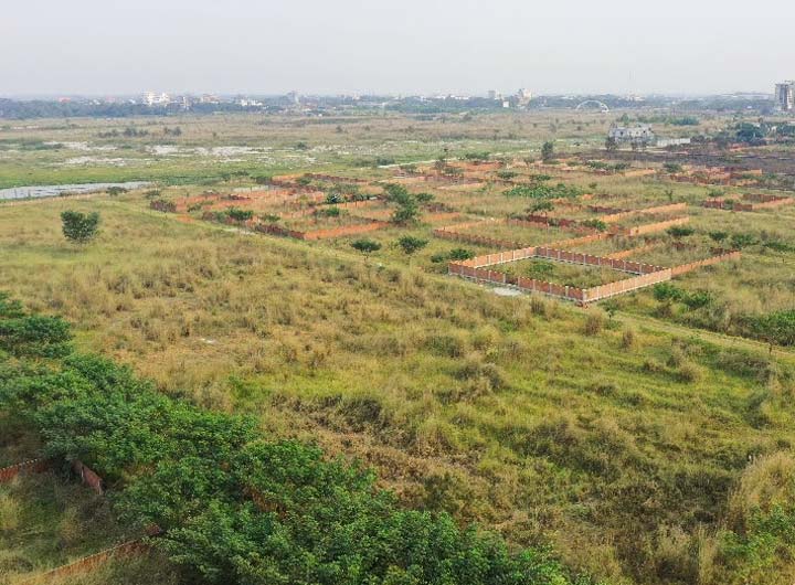 Secure land-sharing projects